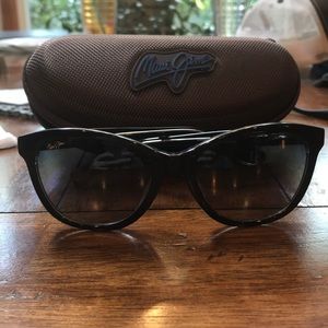 Maui Jim Canna Cat Eye sunglasses